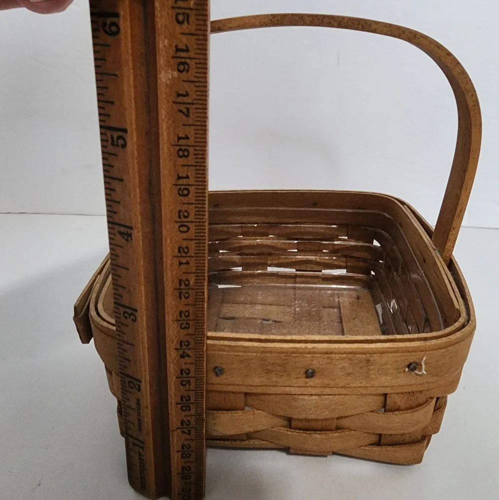 2002 Longaberger Berry basket With Plastic Protector 5x6 Inches